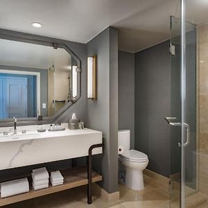 2 Queen Beds Resort View Guest Room